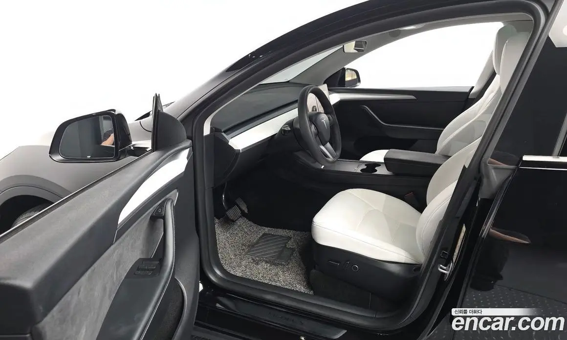 Tesla Model Y 2023 0.2 автомат (гидро), фото 13 Tesla Model Y 2023 0.2 автомат (гидро), фото 13