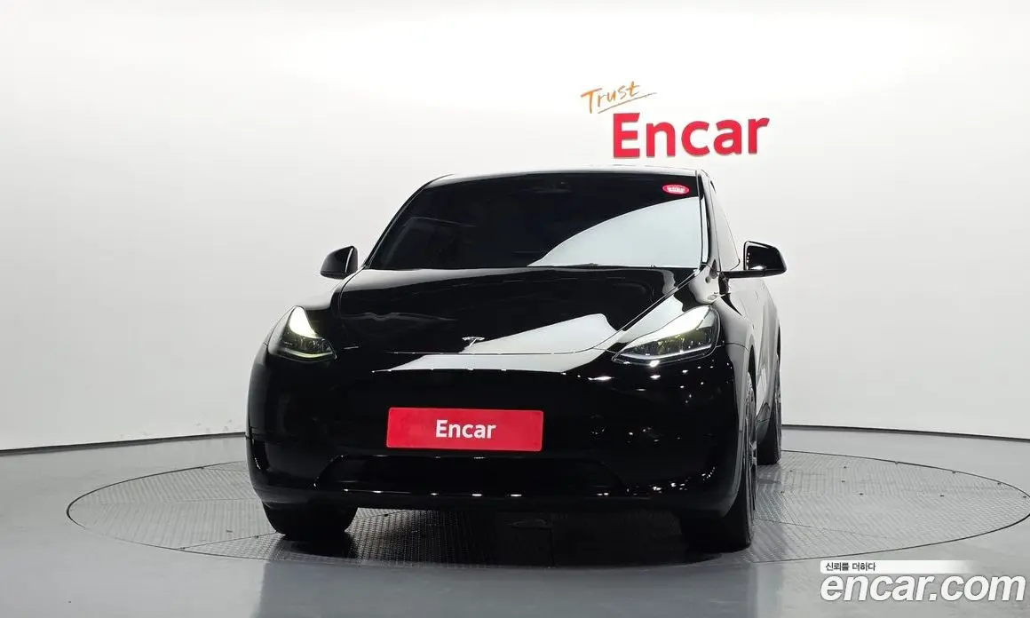 Tesla Model Y 2023 0.2 автомат (гидро), фото 3 Tesla Model Y 2023 0.2 автомат (гидро), фото 3