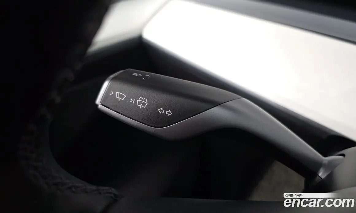 Tesla Model Y 2023 0.2 автомат (гидро), фото 29 Tesla Model Y 2023 0.2 автомат (гидро), фото 29