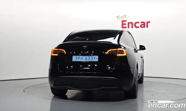 Tesla Model Y 2023 0.2 автомат (гидро), миниатюра 4 Tesla Model Y 2023 0.2 автомат (гидро), миниатюра 4