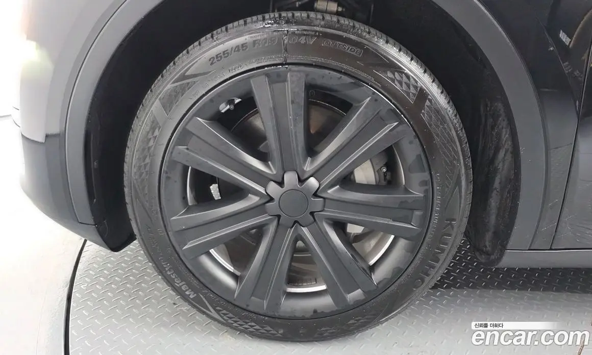 Tesla Model Y 2023 0.2 автомат (гидро), фото 5 Tesla Model Y 2023 0.2 автомат (гидро), фото 5