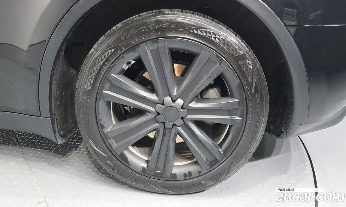 Tesla Model Y 2023 0.2 автомат (гидро), фото 7 Tesla Model Y 2023 0.2 автомат (гидро), фото 7