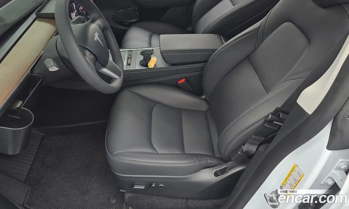 Tesla Model Y 2024 0.2 автомат (гидро), фото 32 Tesla Model Y 2024 0.2 автомат (гидро), фото 32