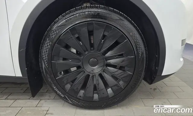 Tesla Model Y 2024 0.2 автомат (гидро), миниатюра 7 Tesla Model Y 2024 0.2 автомат (гидро), миниатюра 7