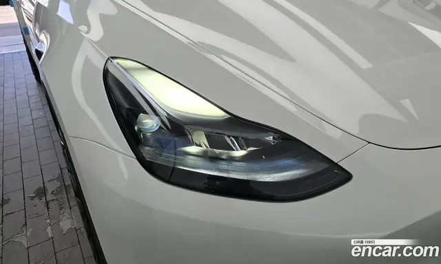 Tesla Model Y 2024 0.2 автомат (гидро), миниатюра 8 Tesla Model Y 2024 0.2 автомат (гидро), миниатюра 8