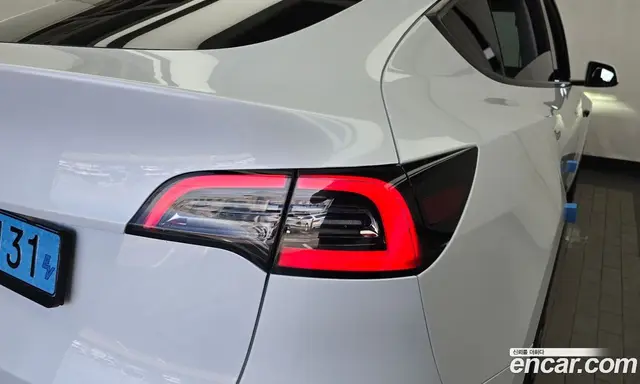 Tesla Model Y 2024 0.2 автомат (гидро), миниатюра 9 Tesla Model Y 2024 0.2 автомат (гидро), миниатюра 9