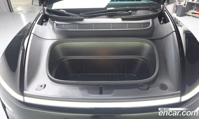 Tesla Model Y 2025 0.2 автомат (гидро), миниатюра 5 Tesla Model Y 2025 0.2 автомат (гидро), миниатюра 5