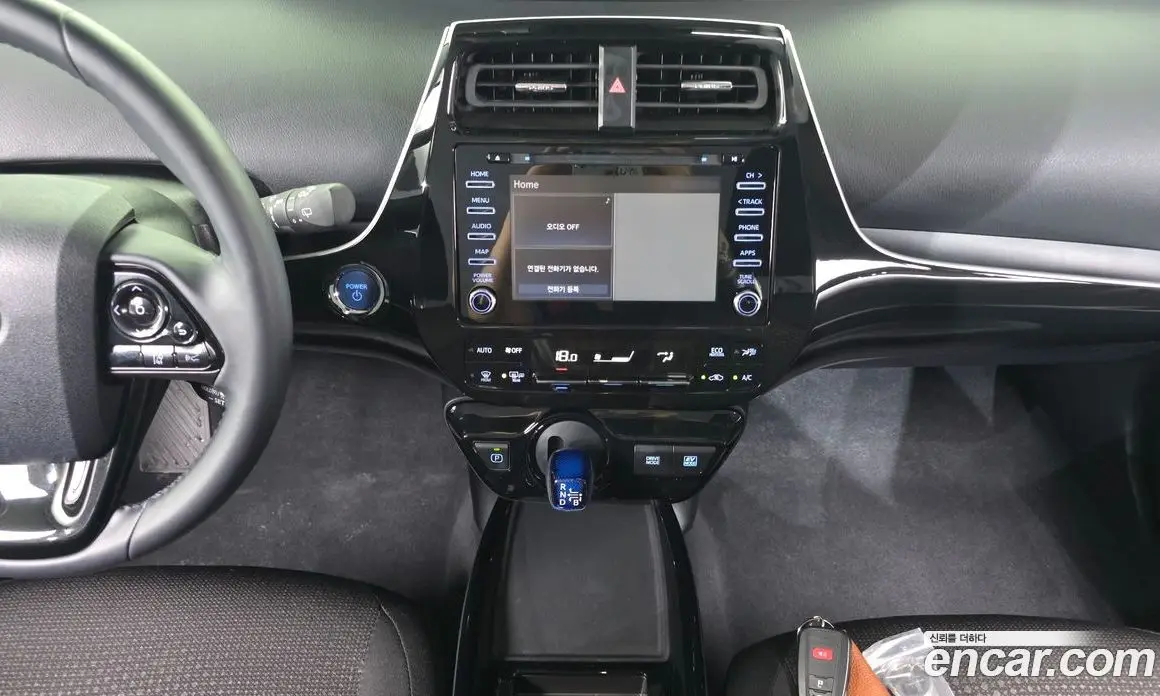 Toyota Prius 2022 1.8 автомат (гидро), фото 23 Toyota Prius 2022 1.8 автомат (гидро), фото 23