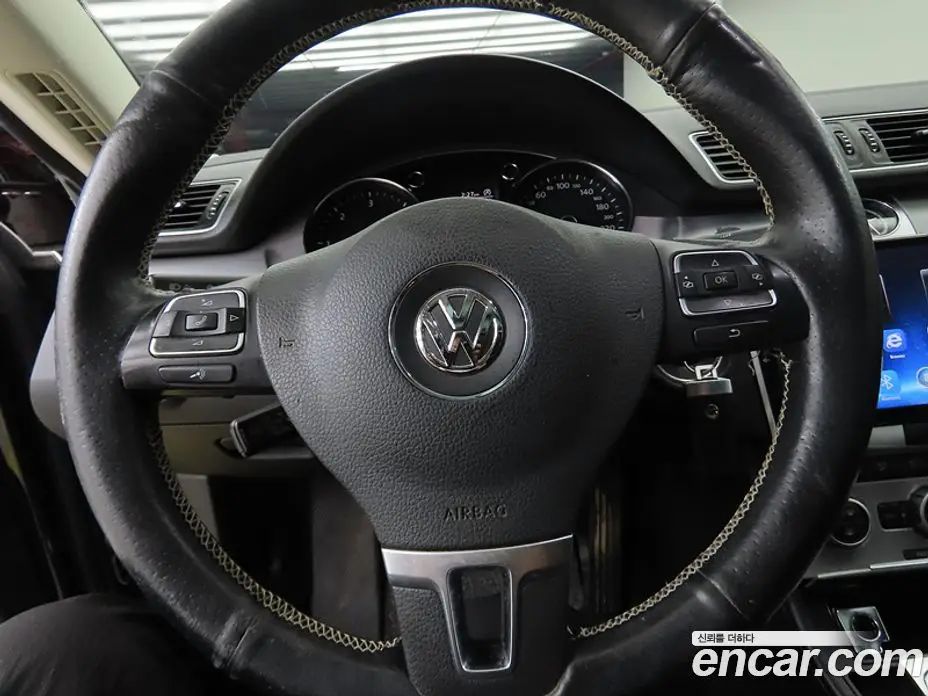 Volkswagen CC 2014 2.0 автомат (гидро), фото 8 Volkswagen CC 2014 2.0 автомат (гидро), фото 8