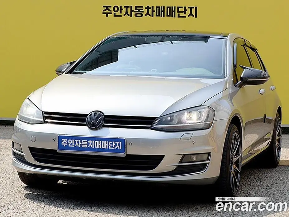 Volkswagen Golf 2013 2.0 автомат (гидро), фото 2 Volkswagen Golf 2013 2.0 автомат (гидро), фото 2