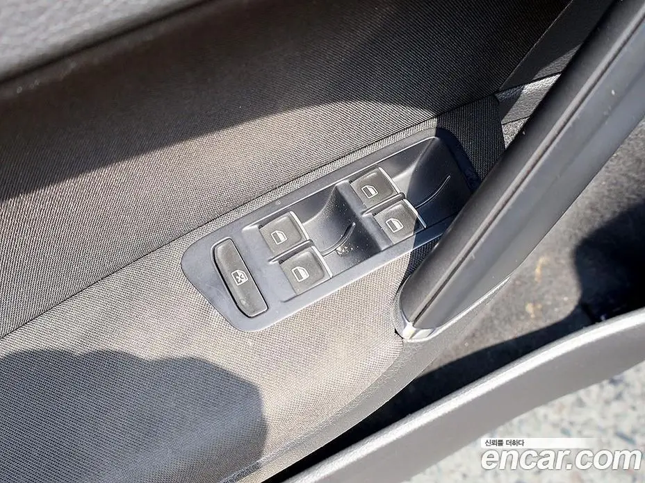 Volkswagen Golf 2013 2.0 автомат (гидро), фото 11 Volkswagen Golf 2013 2.0 автомат (гидро), фото 11