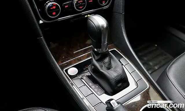 Volkswagen Passat 2015 1.8 автомат (гидро), миниатюра 9 Volkswagen Passat 2015 1.8 автомат (гидро), миниатюра 9