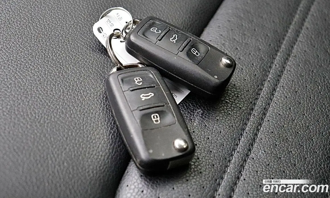 Volkswagen Passat 2015 1.8 автомат (гидро), фото 10 Volkswagen Passat 2015 1.8 автомат (гидро), фото 10