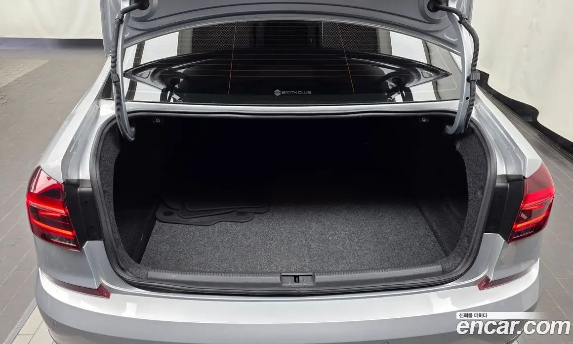 Volkswagen Passat 2018 2.0 автомат (гидро), фото 26 Volkswagen Passat 2018 2.0 автомат (гидро), фото 26