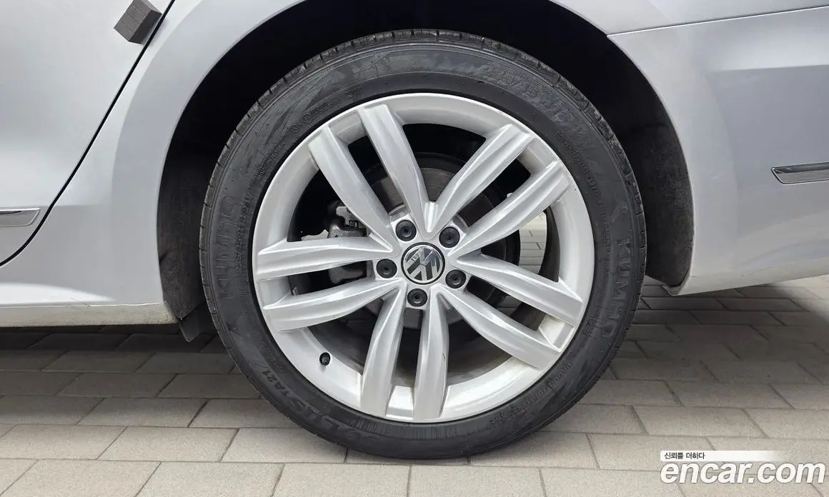 Volkswagen Passat 2018 2.0 автомат (гидро), фото 7 Volkswagen Passat 2018 2.0 автомат (гидро), фото 7