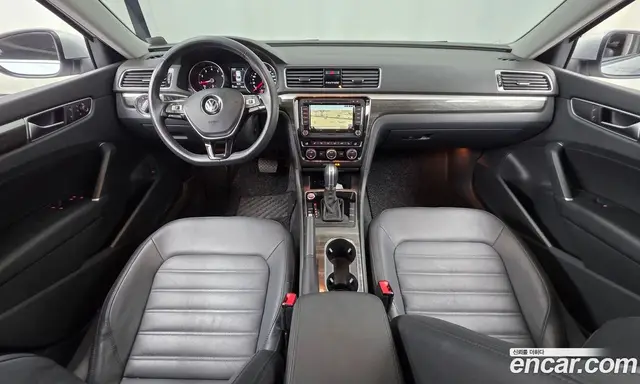 Volkswagen Passat 2018 2.0 автомат (гидро), миниатюра 10 Volkswagen Passat 2018 2.0 автомат (гидро), миниатюра 10