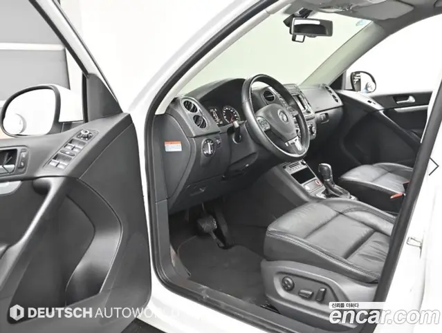Volkswagen Tiguan 2015 2.0 автомат (гидро), миниатюра 11 Volkswagen Tiguan 2015 2.0 автомат (гидро), миниатюра 11
