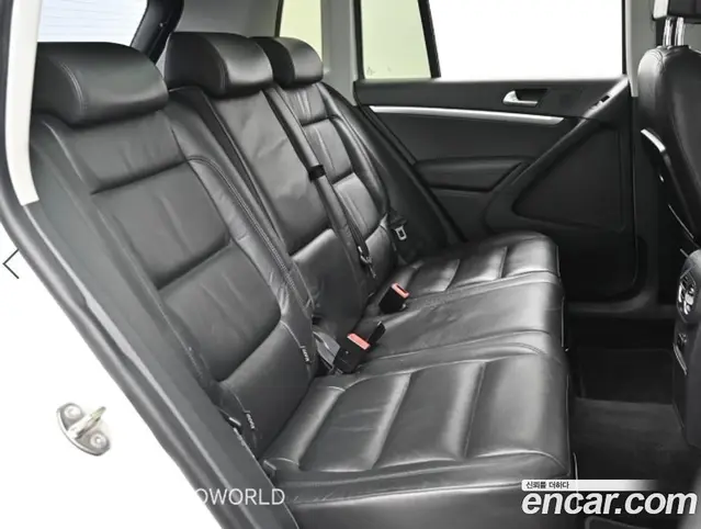 Volkswagen Tiguan 2015 2.0 автомат (гидро), миниатюра 12