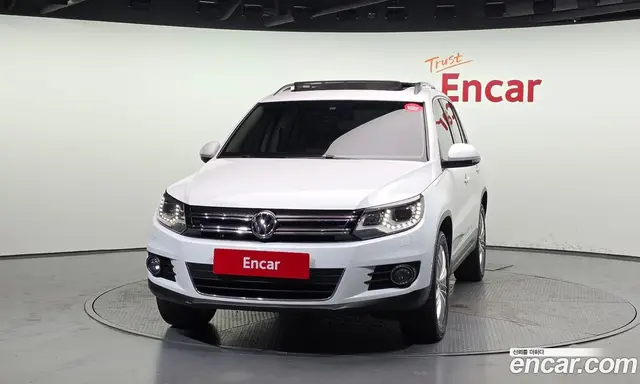 Volkswagen Tiguan 2015 2.0 автомат (гидро), миниатюра 3 Volkswagen Tiguan 2015 2.0 автомат (гидро), миниатюра 3
