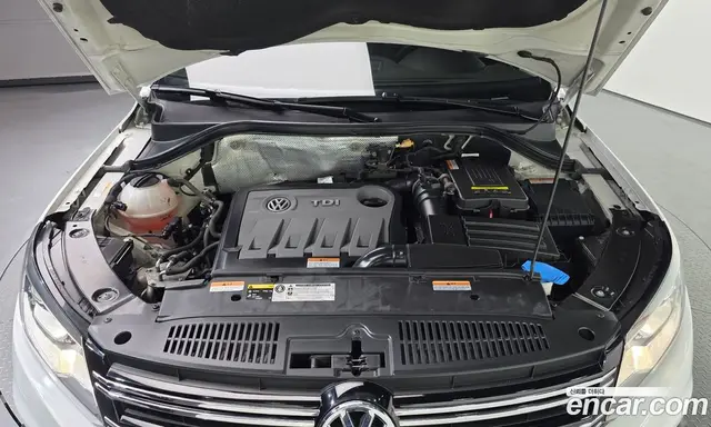 Volkswagen Tiguan 2015 2.0 автомат (гидро), миниатюра 6 Volkswagen Tiguan 2015 2.0 автомат (гидро), миниатюра 6