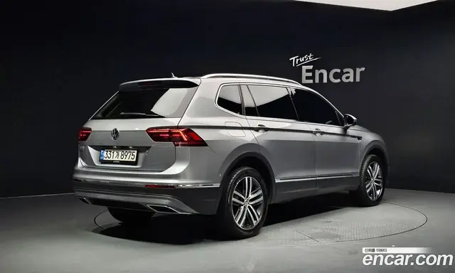 Volkswagen Tiguan 2020 2.0 автомат (гидро), миниатюра 2 Volkswagen Tiguan 2020 2.0 автомат (гидро), миниатюра 2