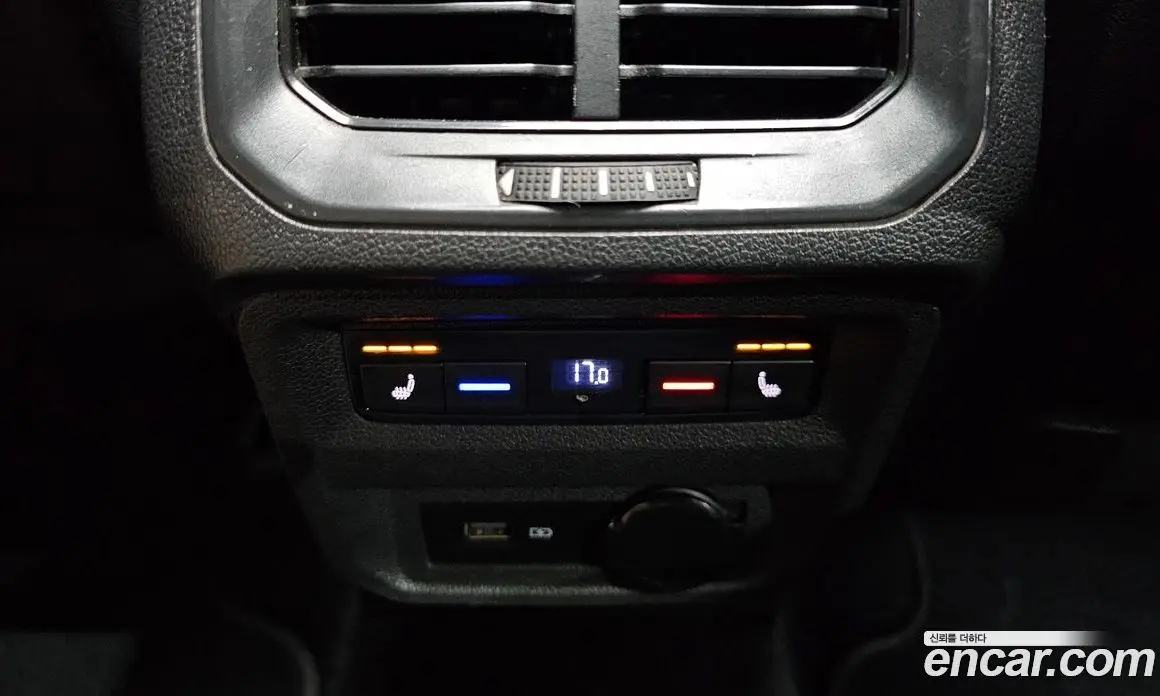 Volkswagen Tiguan 2020 2.0 автомат (гидро), фото 25 Volkswagen Tiguan 2020 2.0 автомат (гидро), фото 25