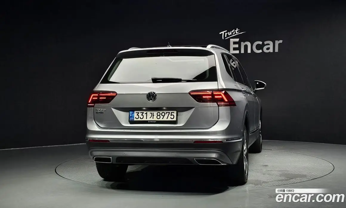 Volkswagen Tiguan 2020 2.0 автомат (гидро), фото 4 Volkswagen Tiguan 2020 2.0 автомат (гидро), фото 4