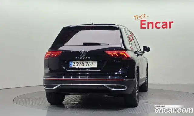 Volkswagen Tiguan 2022 2.0 автомат (гидро), миниатюра 4 Volkswagen Tiguan 2022 2.0 автомат (гидро), миниатюра 4