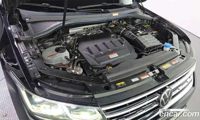 Volkswagen Tiguan 2022 2.0 автомат (гидро), миниатюра 6 Volkswagen Tiguan 2022 2.0 автомат (гидро), миниатюра 6