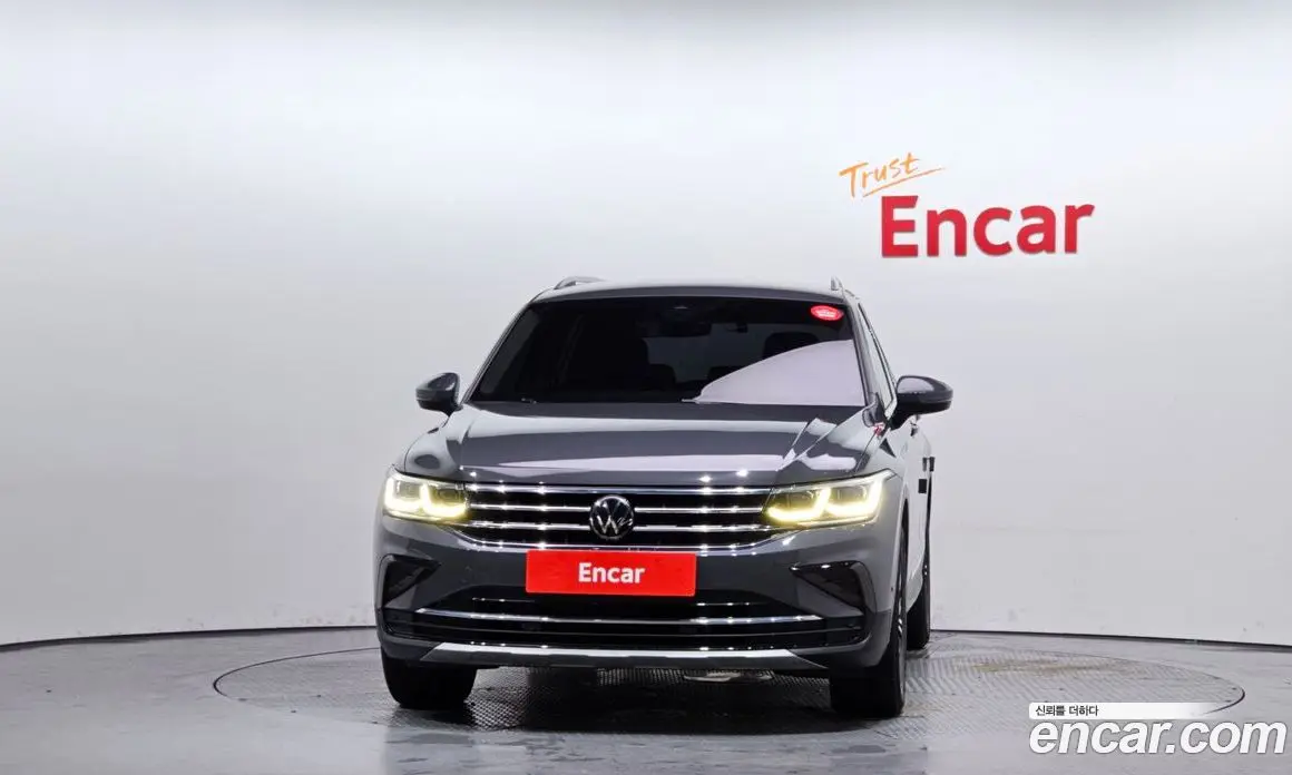 Volkswagen Tiguan 2022 2.0 автомат (гидро), фото 3 Volkswagen Tiguan 2022 2.0 автомат (гидро), фото 3