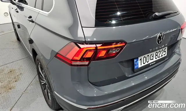 Volkswagen Tiguan 2022 2.0 автомат (гидро), миниатюра 9 Volkswagen Tiguan 2022 2.0 автомат (гидро), миниатюра 9