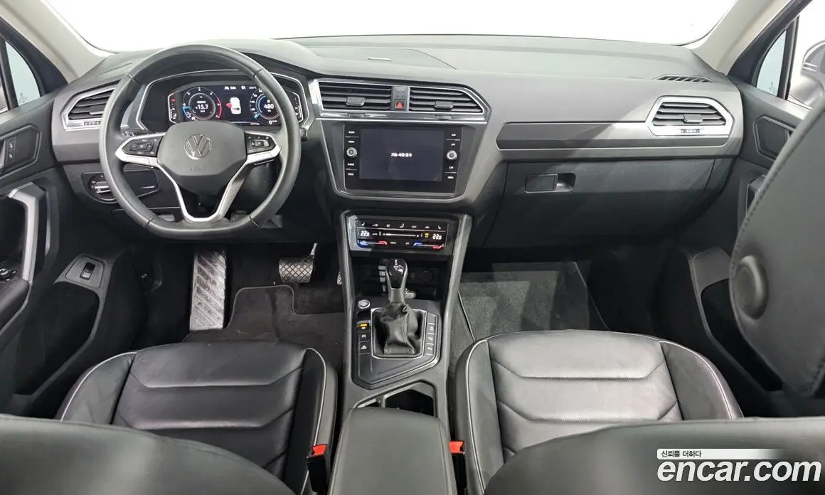 Volkswagen Tiguan 2022 2.0 автомат (гидро), фото 10 Volkswagen Tiguan 2022 2.0 автомат (гидро), фото 10