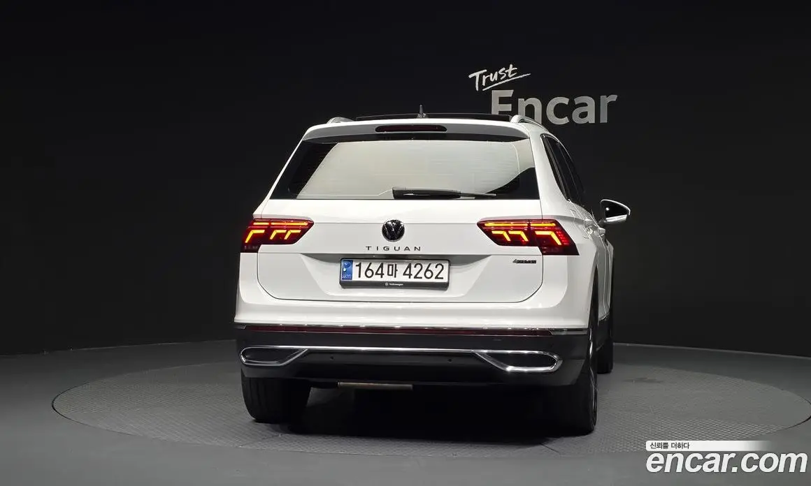 Volkswagen Tiguan 2023 2.0 автомат (гидро), фото 4