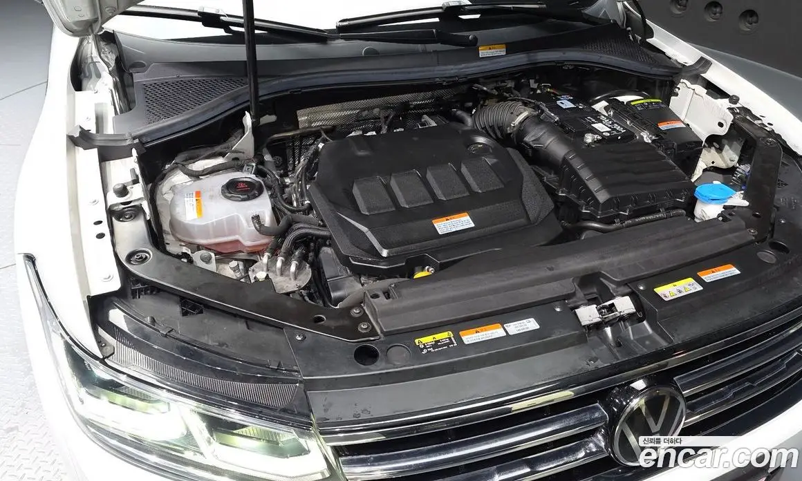 Volkswagen Tiguan 2023 2.0 автомат (гидро), фото 6
