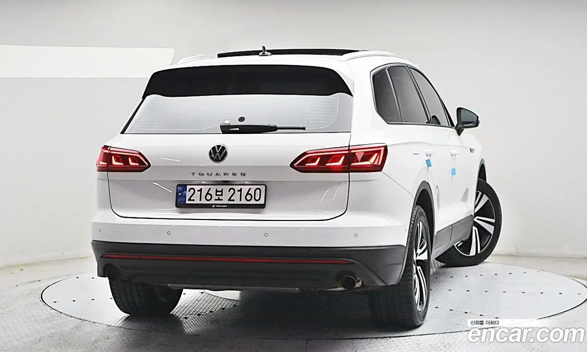 Volkswagen Touareg 2023 3.0 автомат (гидро), фото 2 Volkswagen Touareg 2023 3.0 автомат (гидро), фото 2