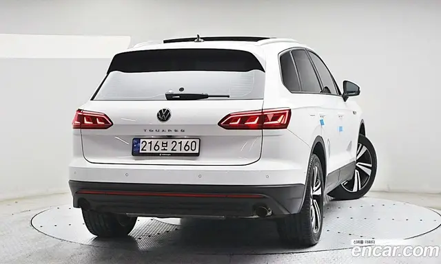 Volkswagen Touareg 2023 3.0 автомат (гидро), миниатюра 2 Volkswagen Touareg 2023 3.0 автомат (гидро), миниатюра 2