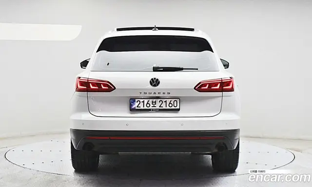 Volkswagen Touareg 2023 3.0 автомат (гидро), миниатюра 4 Volkswagen Touareg 2023 3.0 автомат (гидро), миниатюра 4