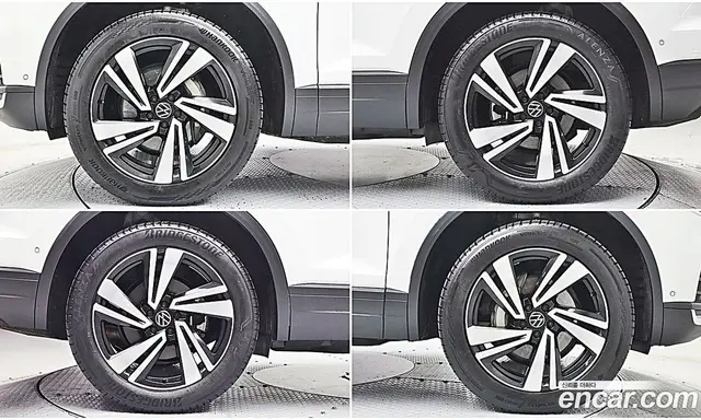 Volkswagen Touareg 2023 3.0 автомат (гидро), миниатюра 5 Volkswagen Touareg 2023 3.0 автомат (гидро), миниатюра 5