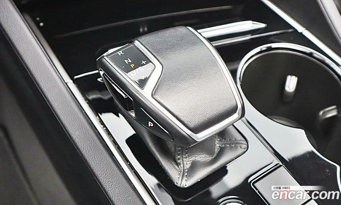 Volkswagen Touareg 2023 3.0 автомат (гидро), фото 9 Volkswagen Touareg 2023 3.0 автомат (гидро), фото 9