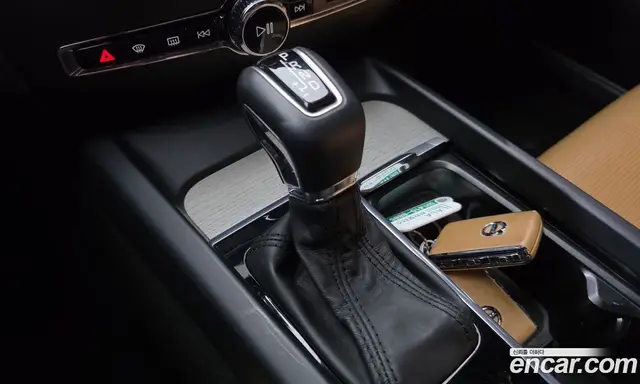 Volvo V60 2019 2.0 автомат (гидро), миниатюра 12