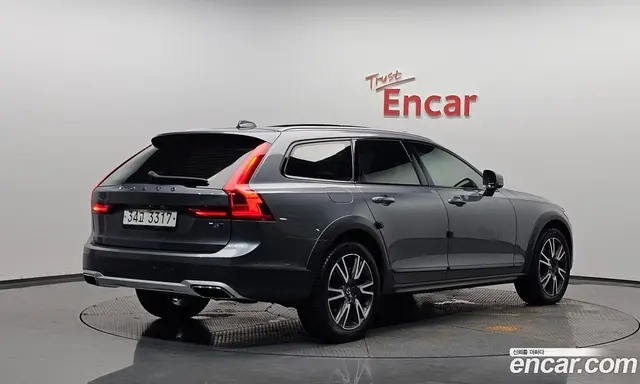 Volvo V90, 2019, 70 212 км Volvo V90, 2019, 70 212 км