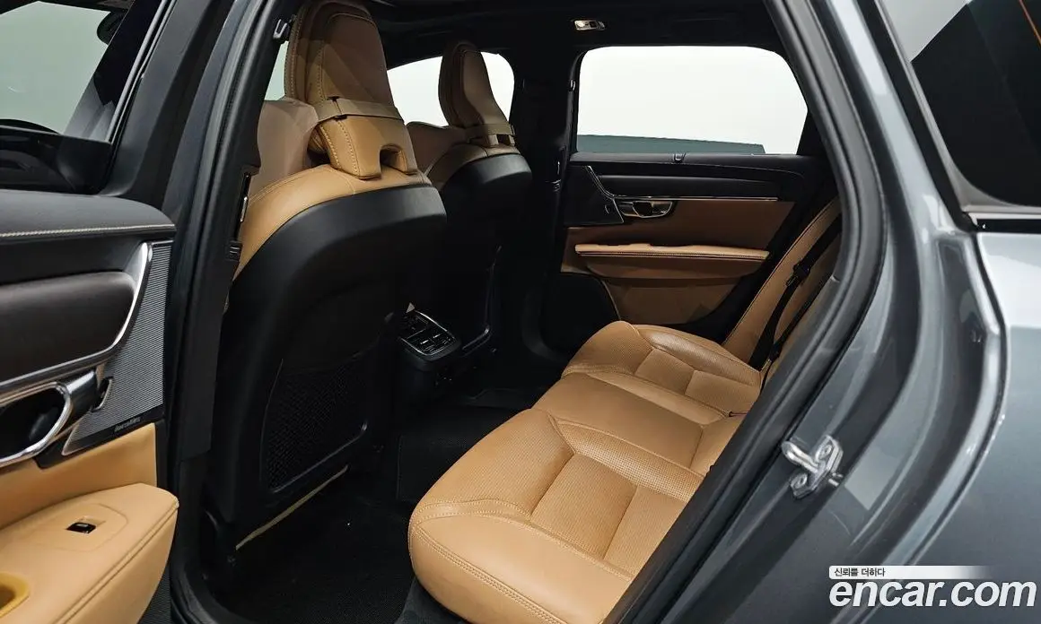 Volvo V90 2019 2.0 автомат (гидро), фото 15 Volvo V90 2019 2.0 автомат (гидро), фото 15
