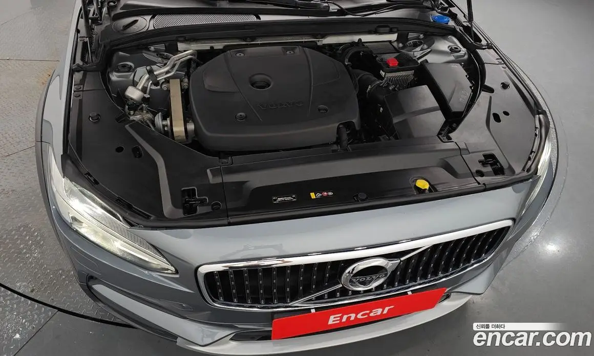 Volvo V90 2019 2.0 автомат (гидро), фото 5 Volvo V90 2019 2.0 автомат (гидро), фото 5