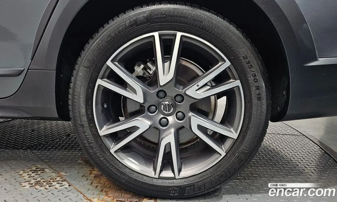 Volvo V90 2019 2.0 автомат (гидро), фото 6 Volvo V90 2019 2.0 автомат (гидро), фото 6