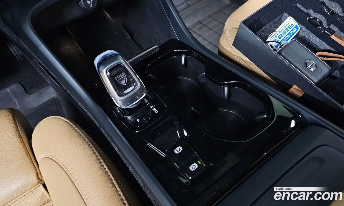 Volvo XC40 2020 2.0 автомат (гидро), фото 12 Volvo XC40 2020 2.0 автомат (гидро), фото 12