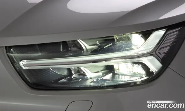 Volvo XC40 2021 2.0 автомат (гидро), миниатюра 7 Volvo XC40 2021 2.0 автомат (гидро), миниатюра 7