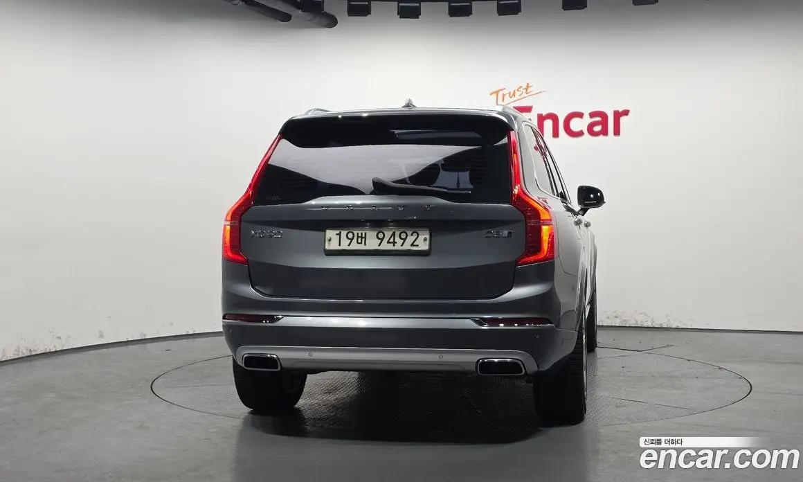 Volvo XC90 2017 2.0 автомат (гидро), фото 4 Volvo XC90 2017 2.0 автомат (гидро), фото 4
