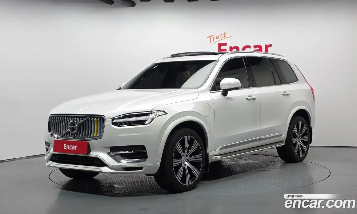 Volvo XC90 2022 2.0 автомат (гидро), фото 1 Volvo XC90 2022 2.0 автомат (гидро), фото 1
