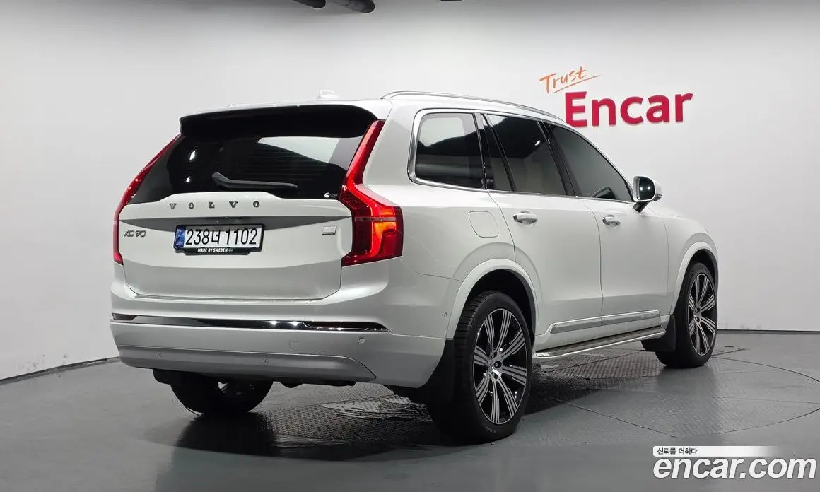 Volvo XC90 2022 2.0 автомат (гидро), фото 2 Volvo XC90 2022 2.0 автомат (гидро), фото 2