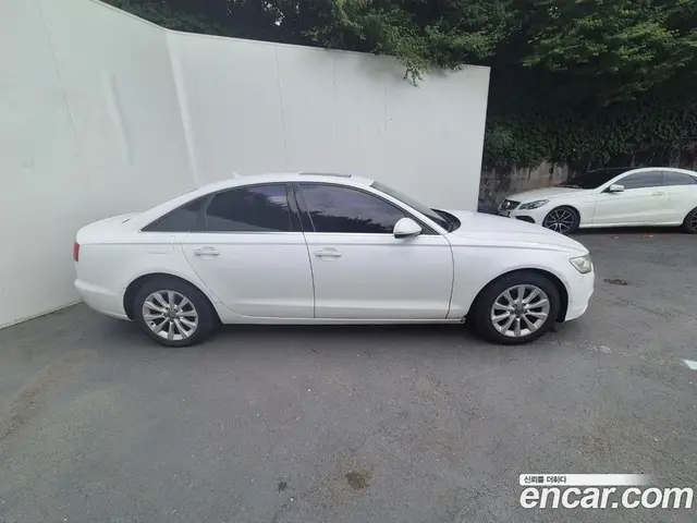 Audi A6 2014 2.0 автомат (гидро), миниатюра 3 Audi A6 2014 2.0 автомат (гидро), миниатюра 3